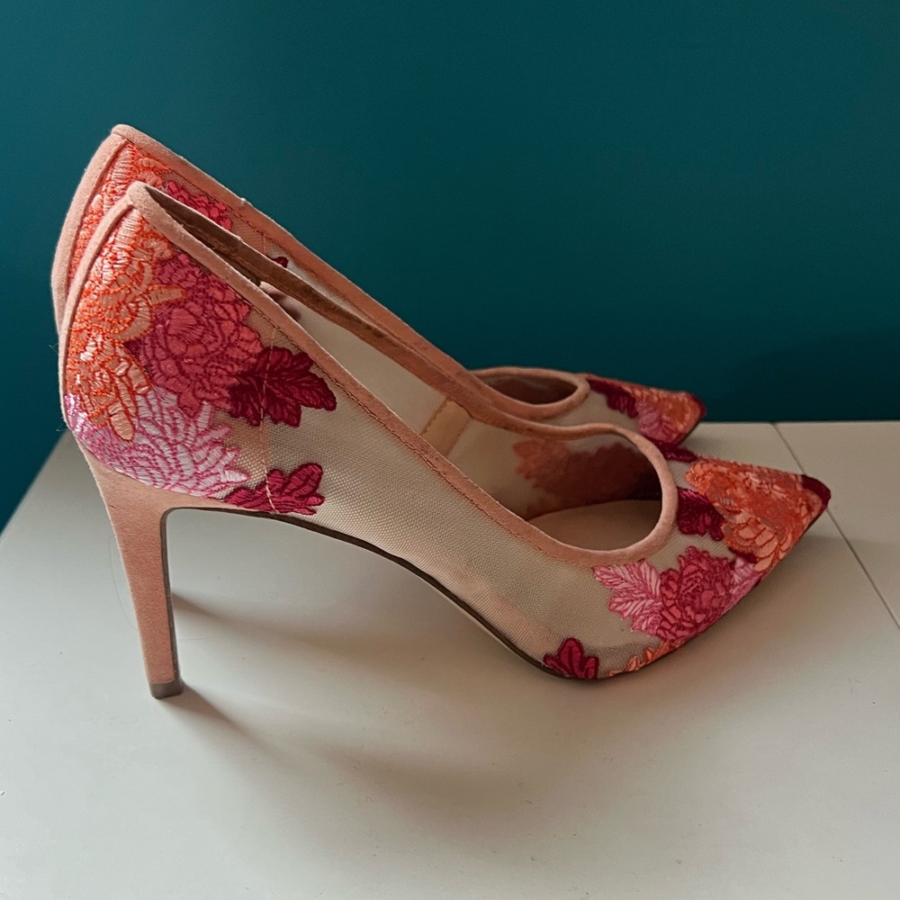 Pink and orange embroidered heels - Picture 3 of 5